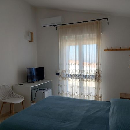 Villa Acquamarina Calasetta Eksteriør bilde