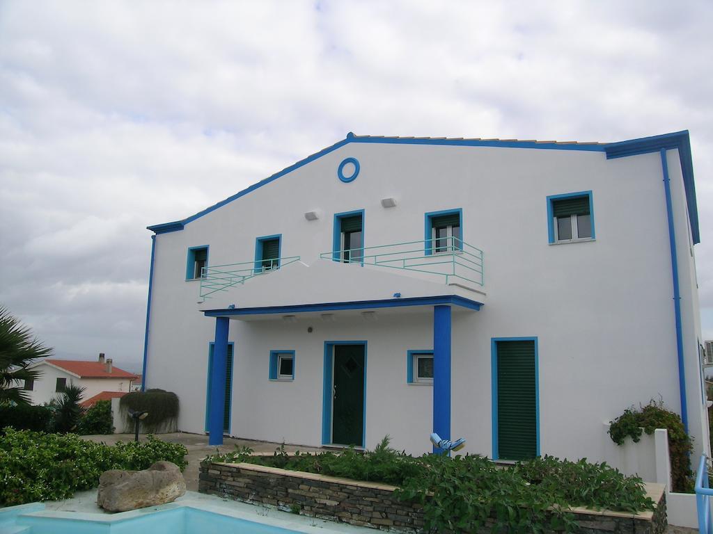 Villa Acquamarina Calasetta Eksteriør bilde