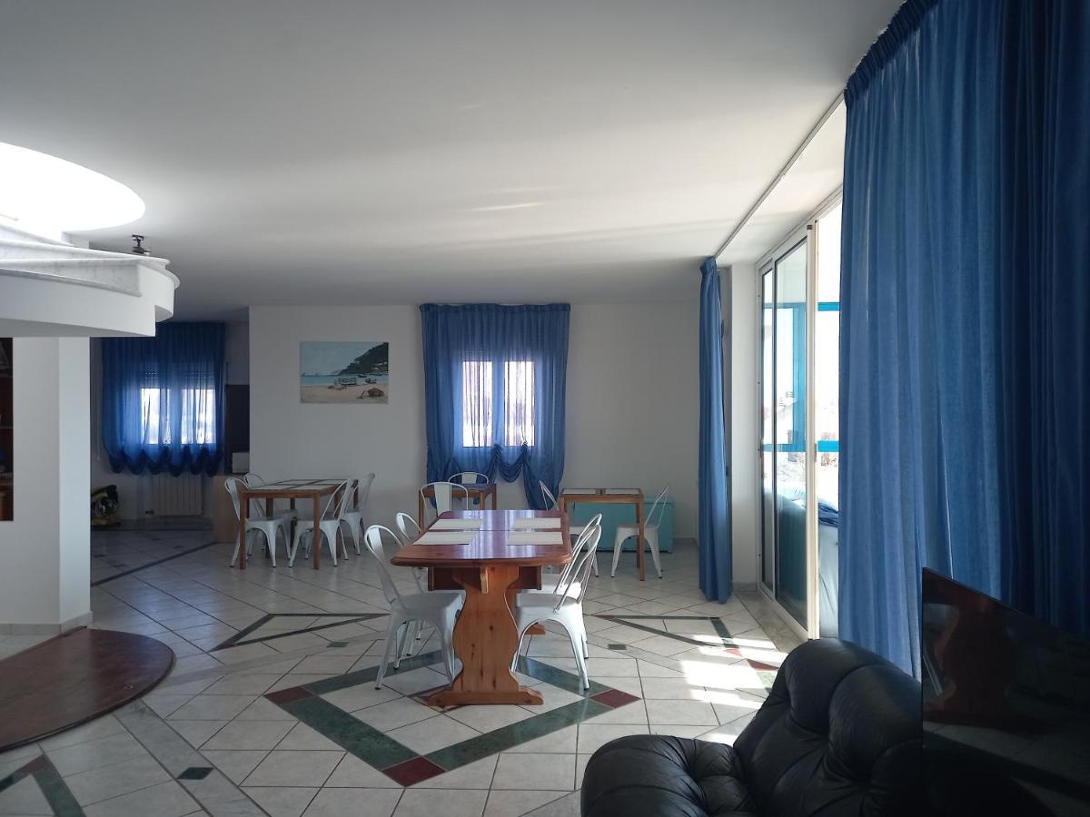 Villa Acquamarina Calasetta Eksteriør bilde